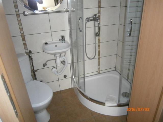 Pokoje Goscinne Dw Antom Dzwirzyno Exterior photo
